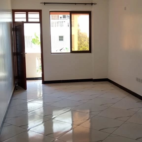 1 Bedroom Apartment In Mshomoroni.