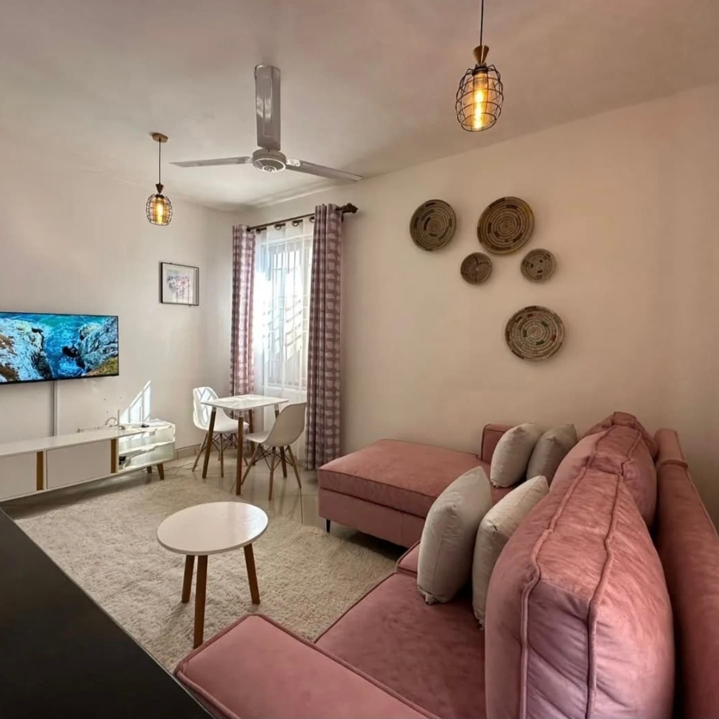 Fully Furnished 1 Bedroom Apartment In Nyali