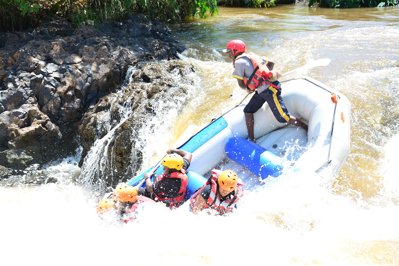 White Waters Rafting